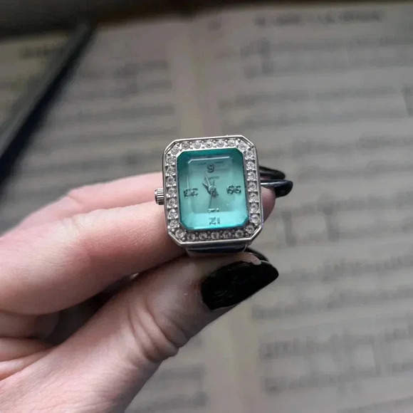 Silver and Blue Ring Watch - Picture 15 of 15